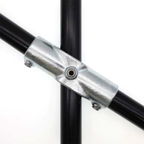 126 Adjustable Cross Galvanized Pipe fittings